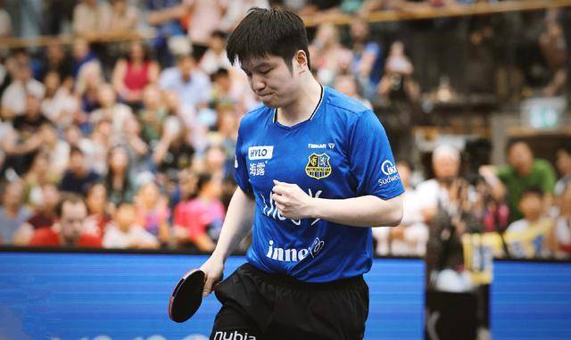 黑队的对抗 黑队的对抗